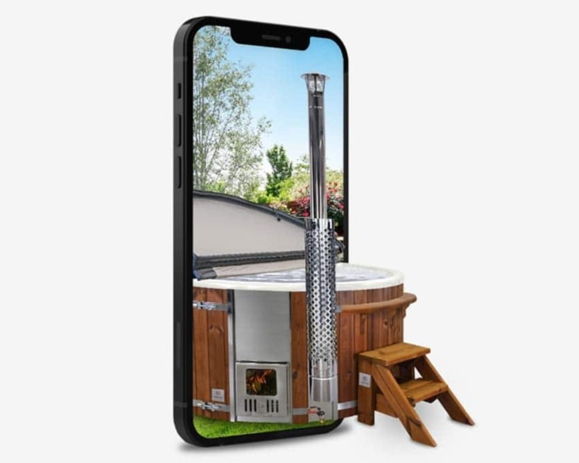Écran de téléphone affichant l'image d'un bain nordique avec une terrasse en bois et des marches standard.