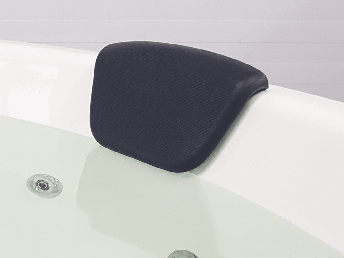 Appui-tête noir sur fond blanc bain nordique gris